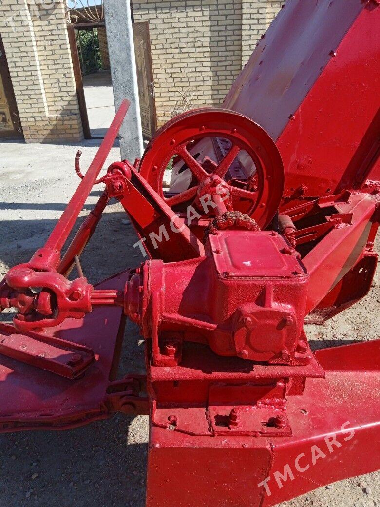 MTZ 82 1995 - 25 000 TMT - Ходжамбаз - img 8