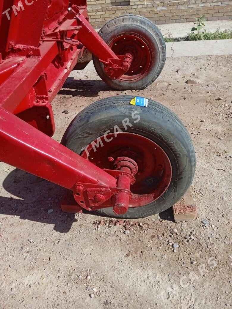 MTZ 82 1995 - 25 000 TMT - Ходжамбаз - img 5