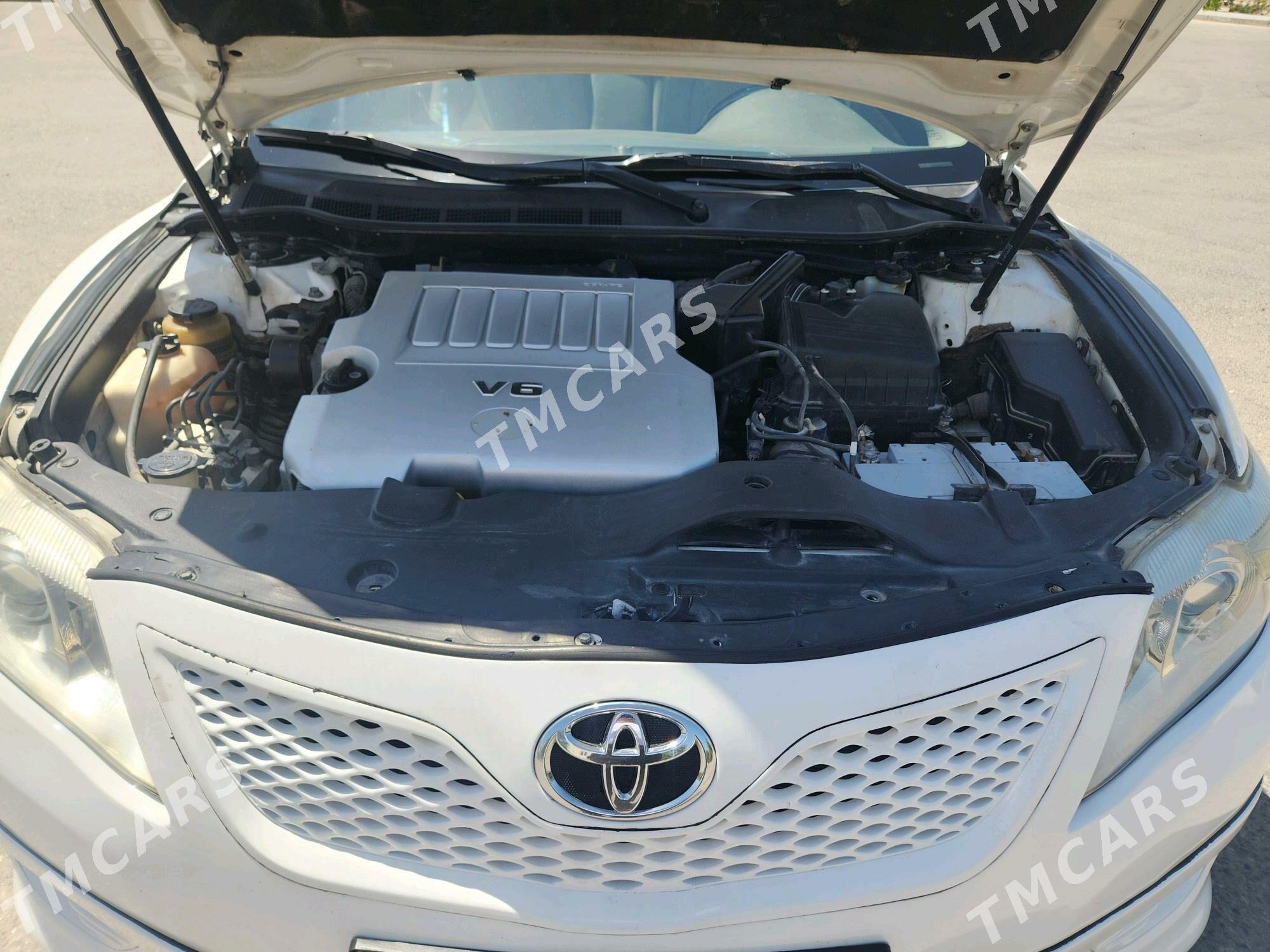 Toyota Camry 2009 - 170 000 TMT - Ак-Бугдайский этрап - img 10