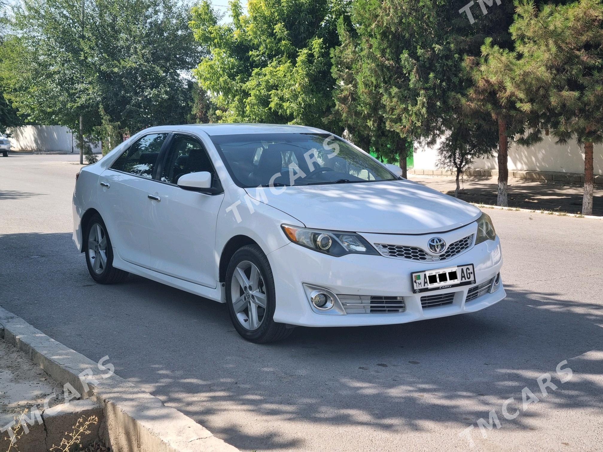 Toyota Camry 2014 - 218 000 TMT - Ашхабад - img 3