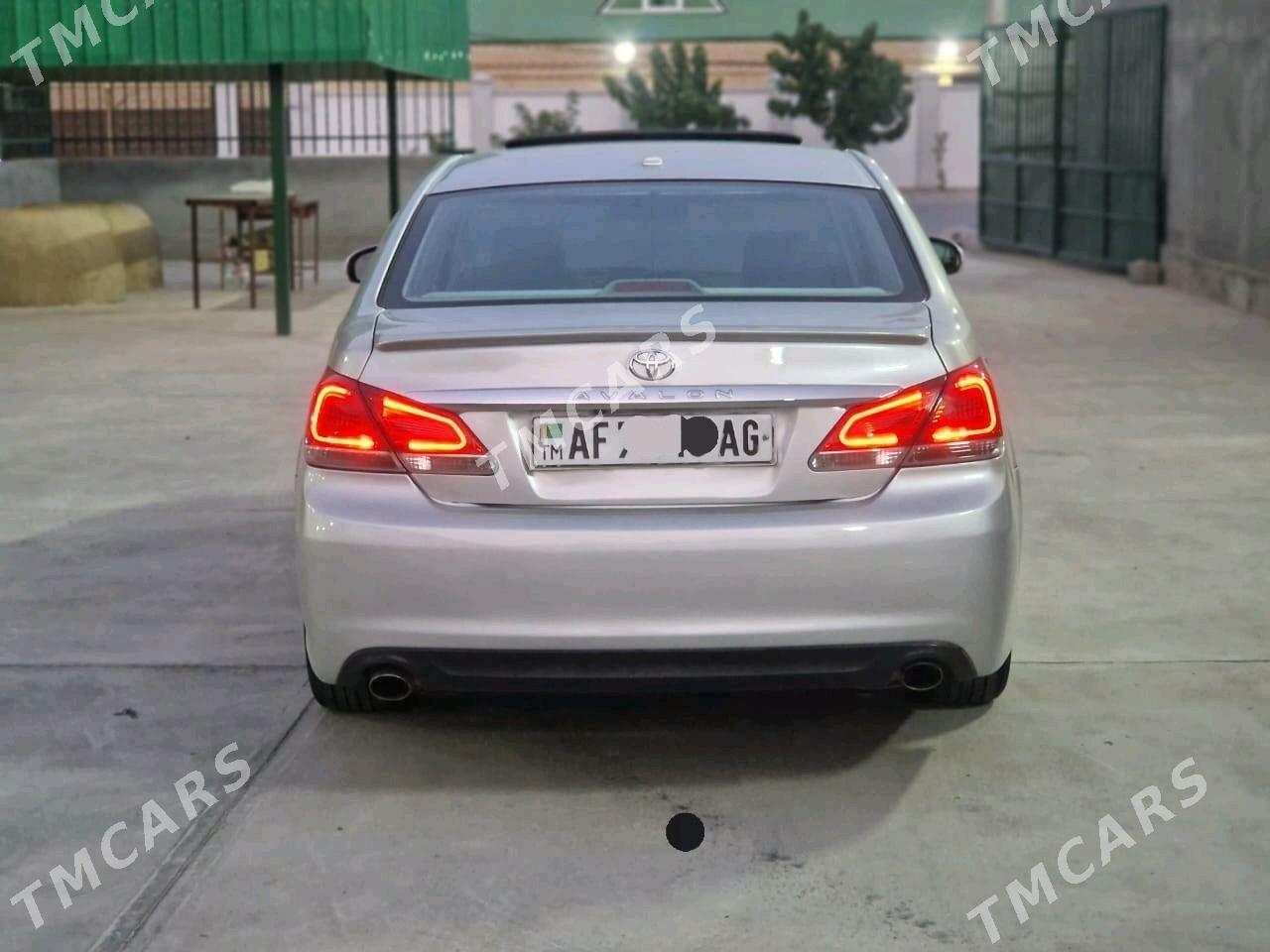 Toyota Avalon 2011 - 252 000 TMT - Ашхабад - img 2