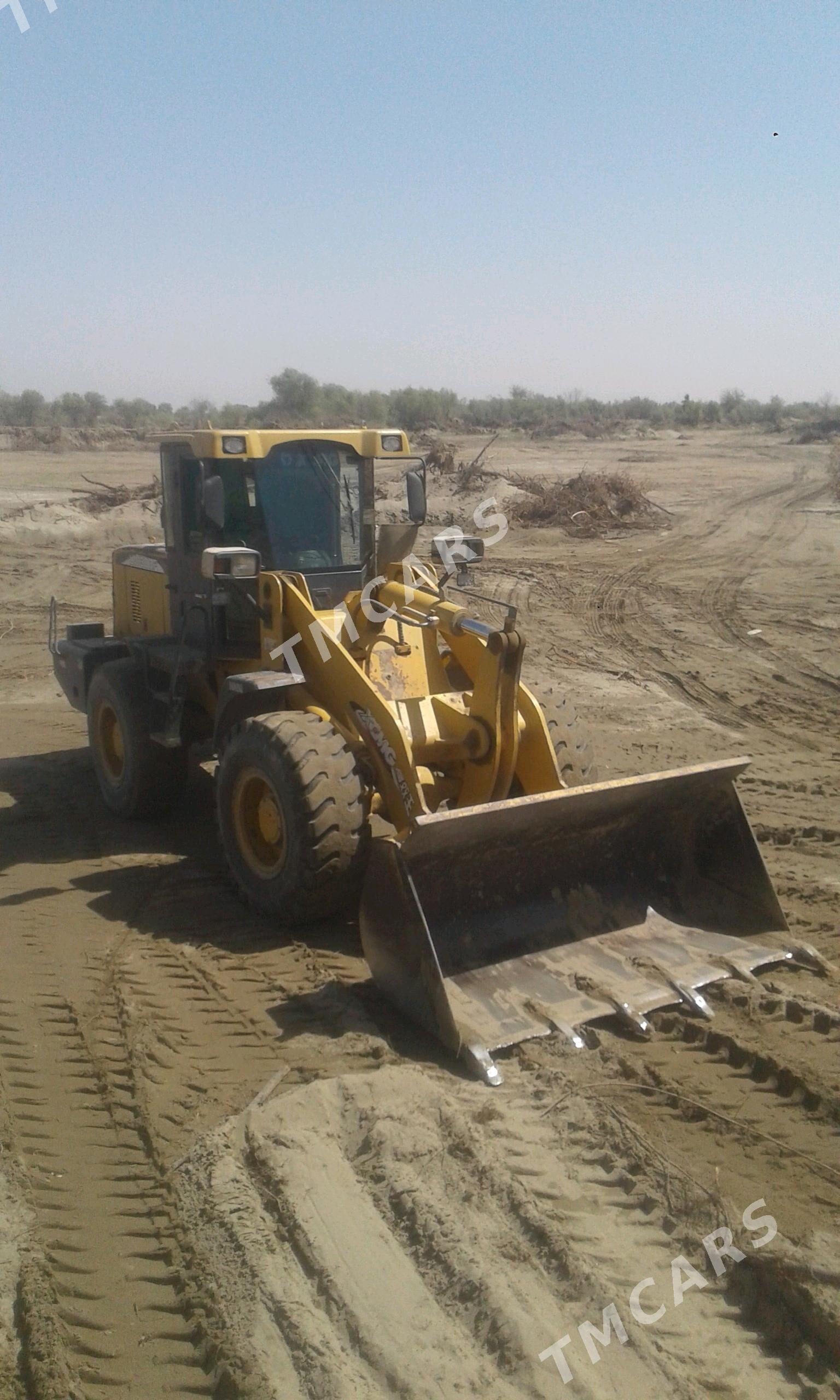 XCMG LW300F 2012 - 400 000 TMT - Шабатский этрап - img 3