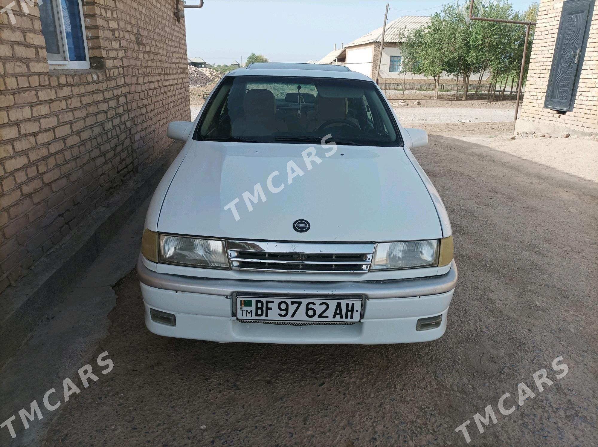 Opel Vectra 1991 - 33 000 TMT - Tejen - img 2