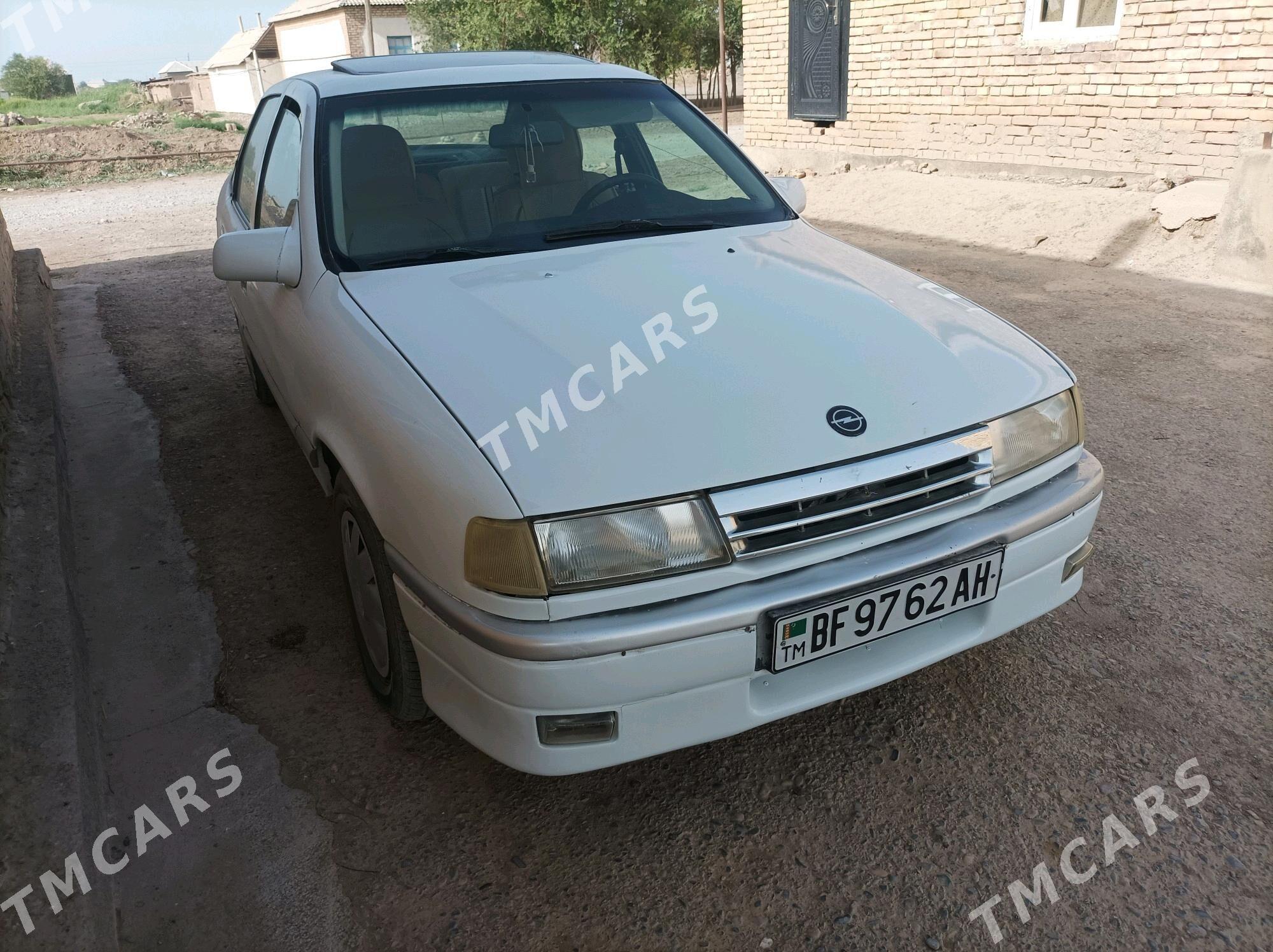 Opel Vectra 1991 - 33 000 TMT - Tejen - img 3