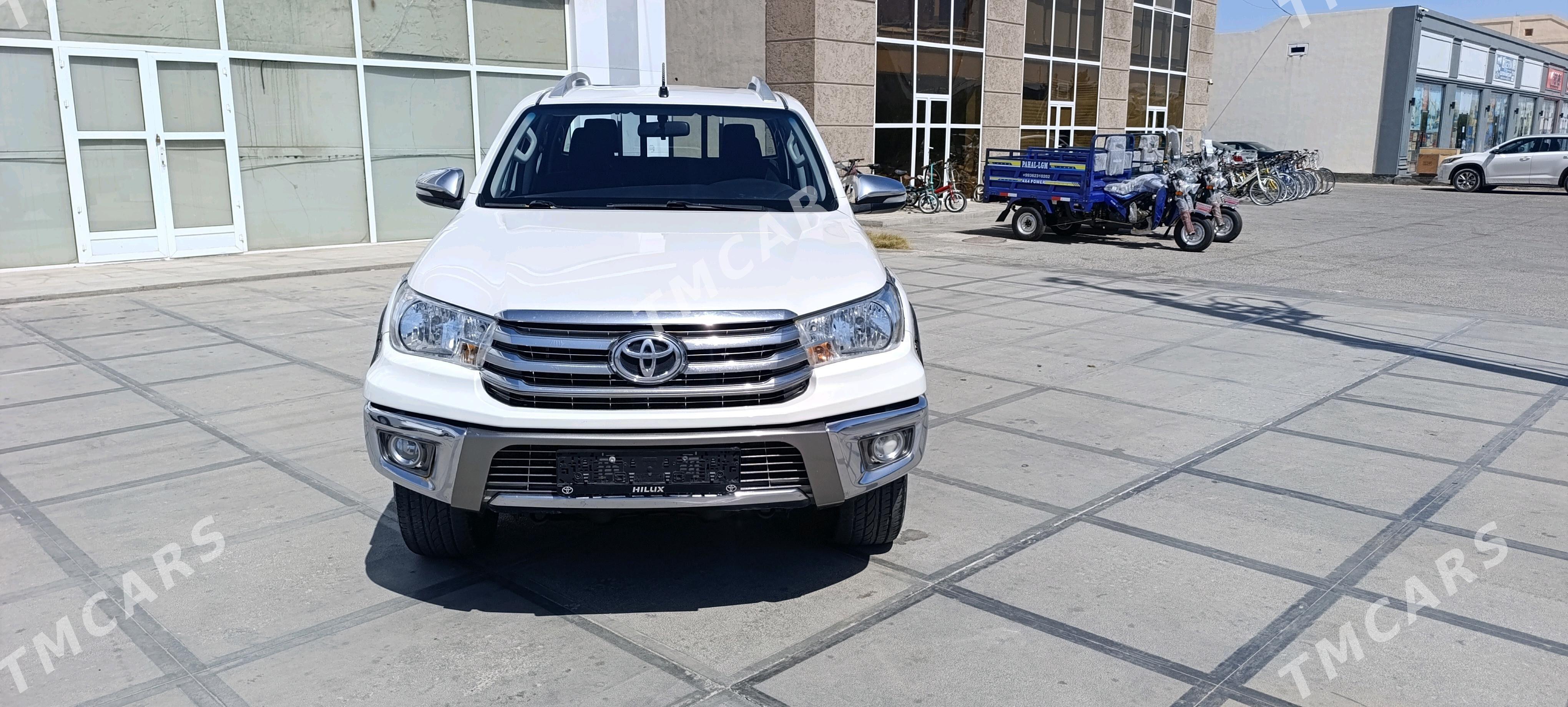 Toyota Hilux 2016 - 450 000 TMT - Мары - img 6