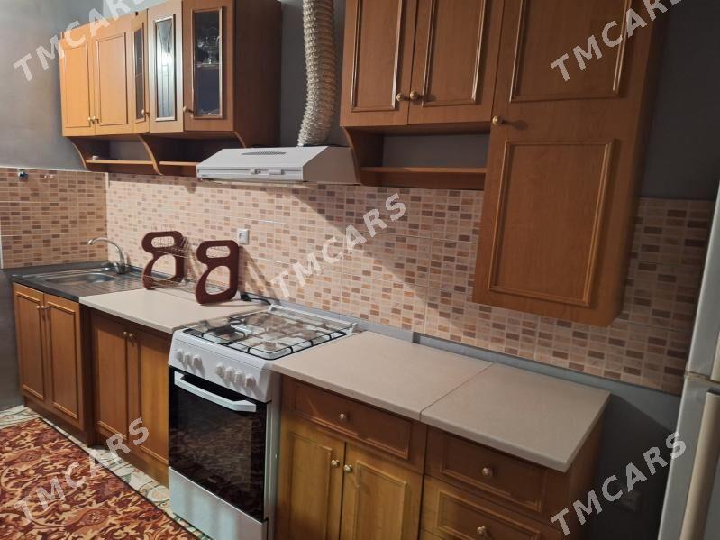 дом без хозяина в 9 камиссаров - Ak bugdaý etraby - img 2