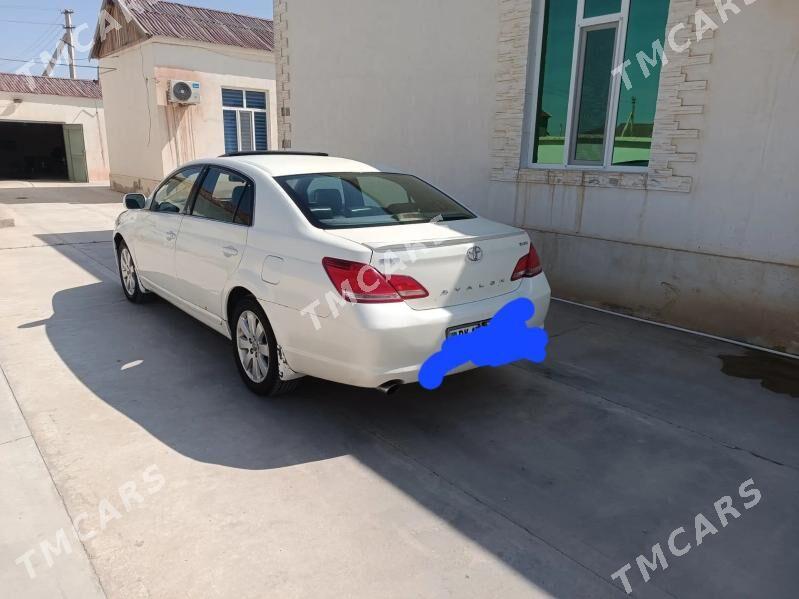 Toyota Avalon 2006 - 135 000 TMT - Gumdag - img 3