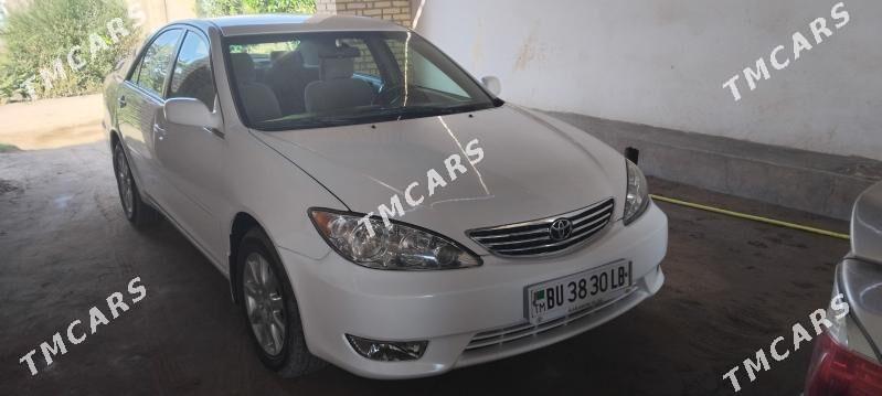 Toyota Camry 2003 - 146 000 TMT - Halaç - img 2