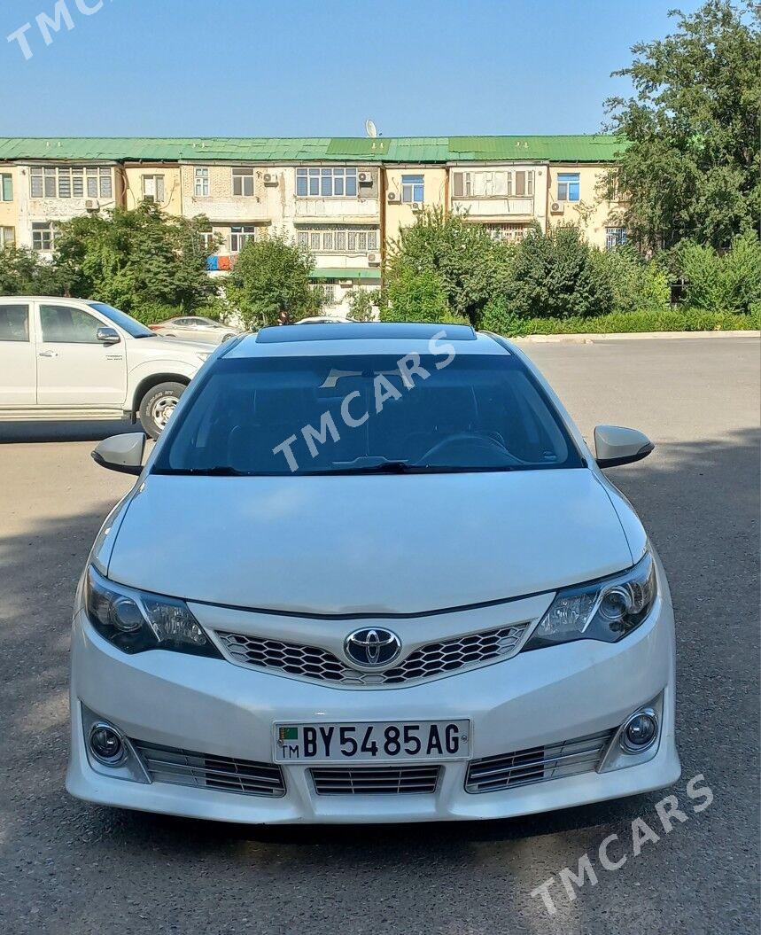 Toyota Camry 2013 - 222 000 TMT - 11 mkr - img 3