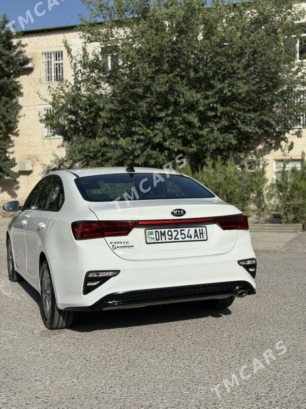 Kia Forte 2021 - 210 000 TMT - Aşgabat - img 4