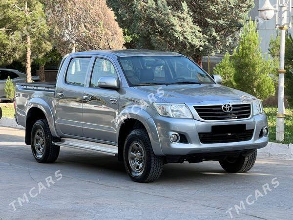 Toyota Hilux 2015 - 430 000 TMT - Ашхабад - img 2