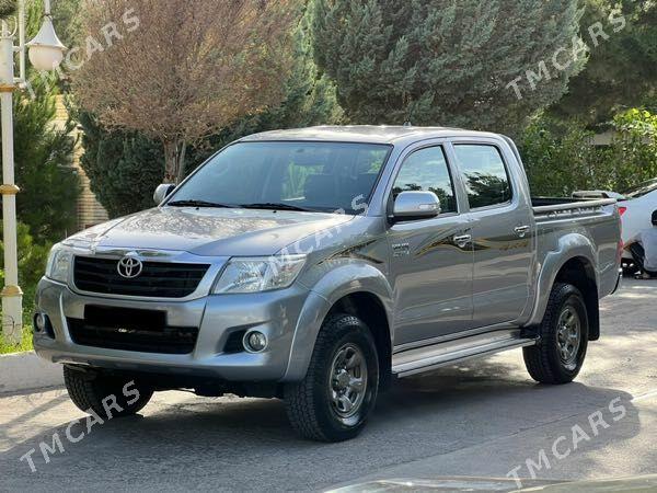 Toyota Hilux 2015 - 430 000 TMT - Ашхабад - img 3