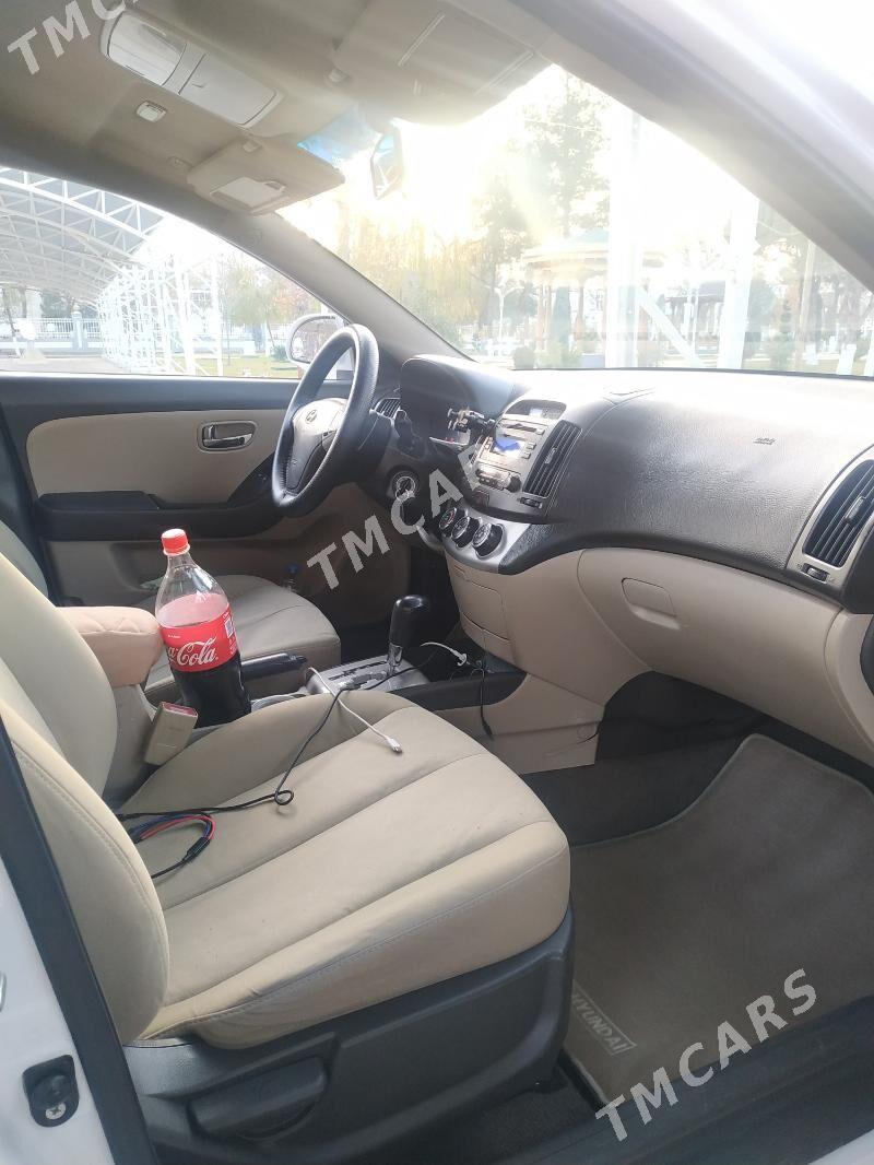 Hyundai Elantra 2010 - 133 000 TMT - Aşgabat - img 9