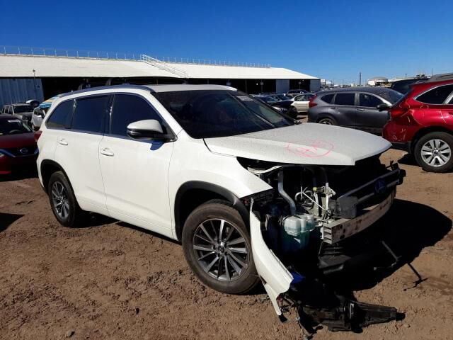 Toyota Highlander 2019 - 450 000 TMT - Aşgabat - img 7