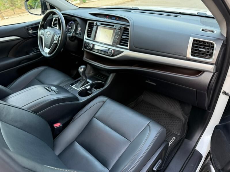 Toyota Highlander 2019 - 450 000 TMT - Aşgabat - img 8