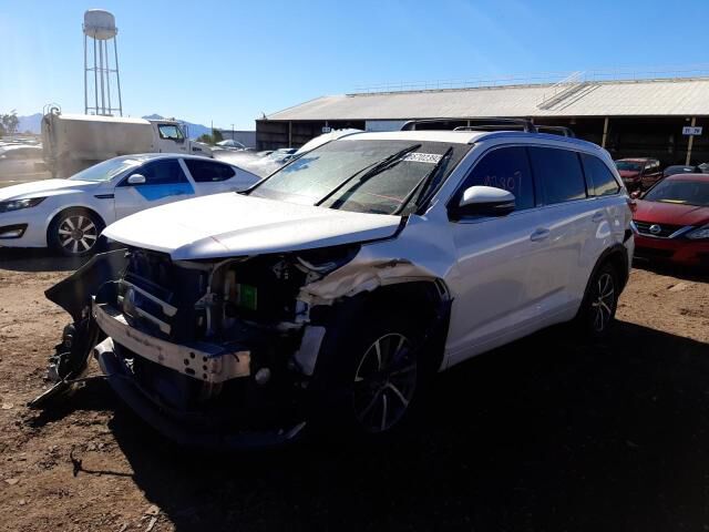 Toyota Highlander 2019 - 450 000 TMT - Aşgabat - img 5