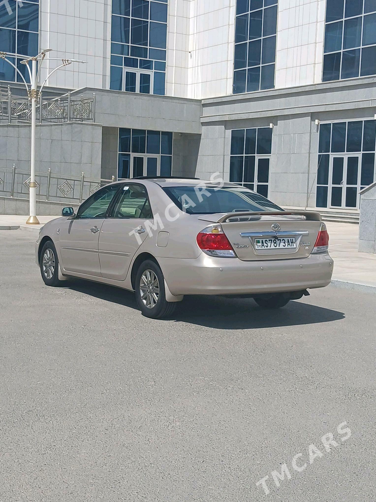 Toyota Camry 2002 - 180 000 TMT - Bäherden - img 2