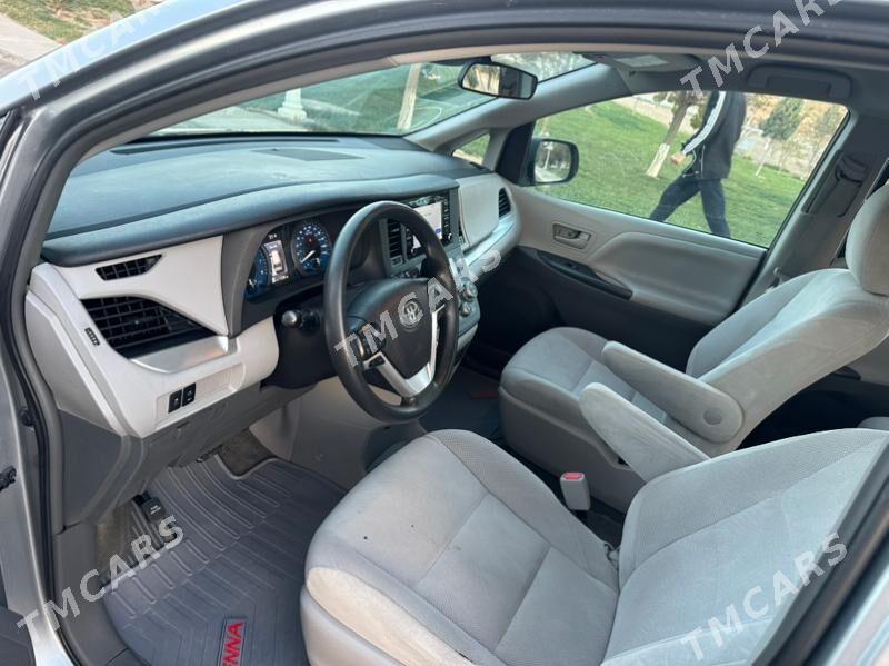 Toyota Sienna 2018 - 365 000 TMT - Ашхабад - img 9