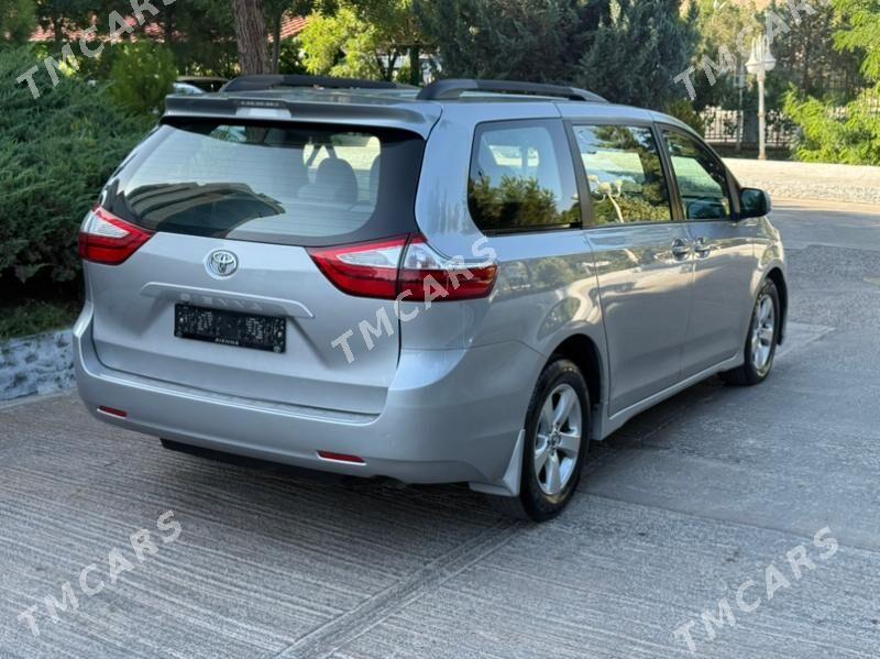 Toyota Sienna 2018 - 365 000 TMT - Ашхабад - img 3