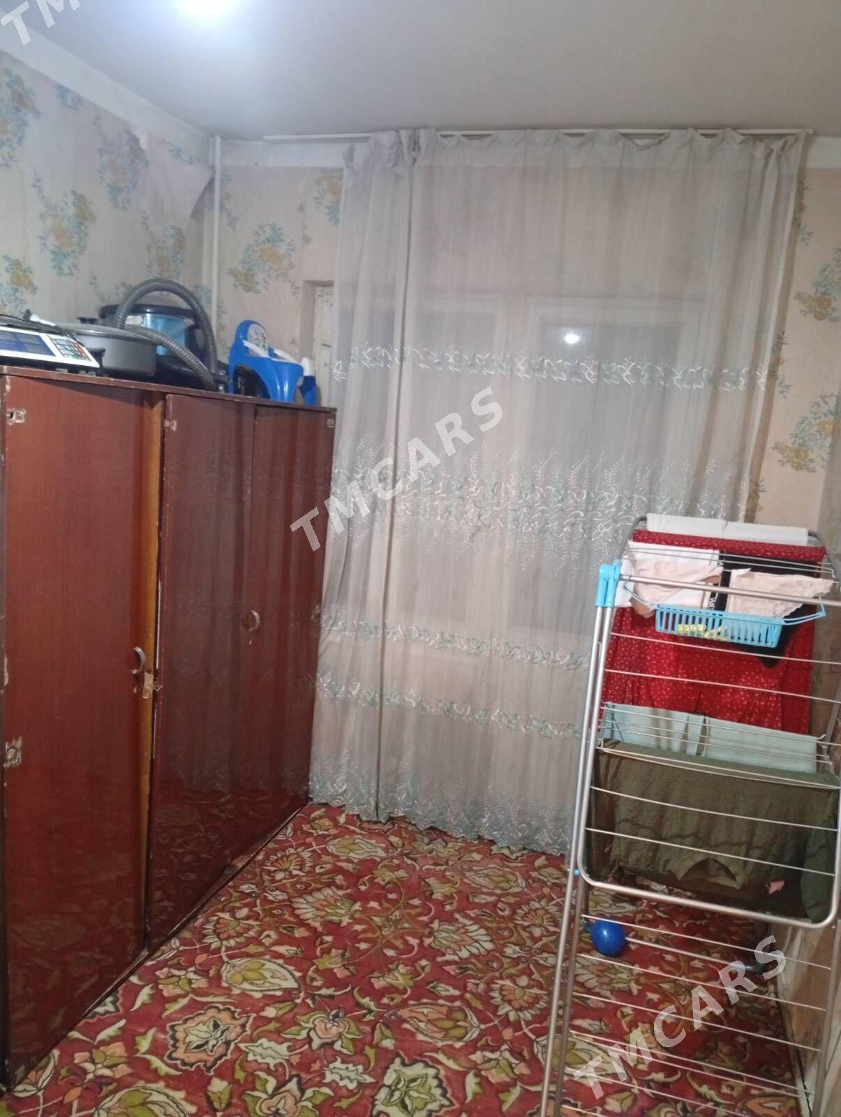 Ким район 4/2 4 комнаты - Ким район - img 6