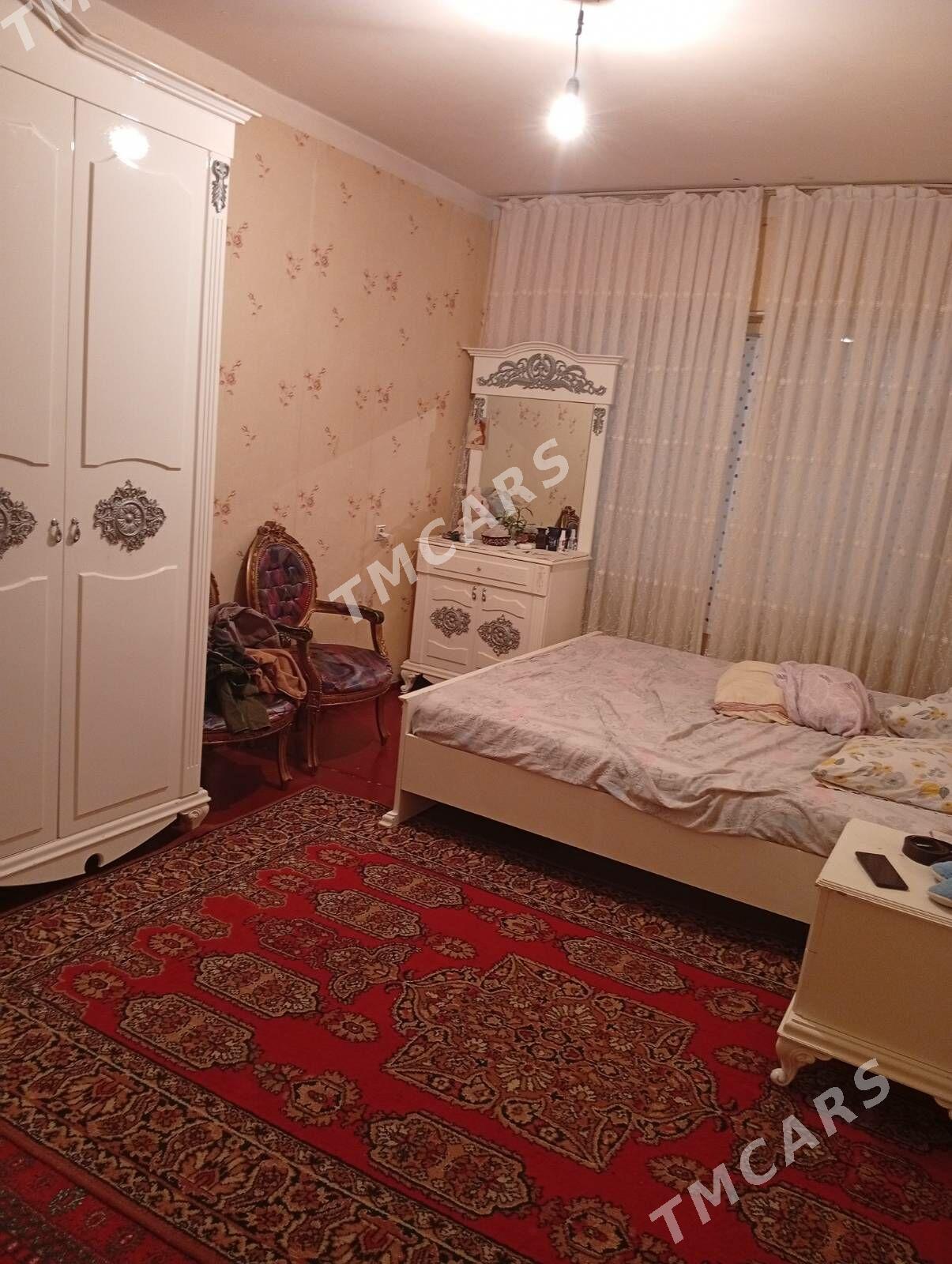 Ким район 4/2 4 комнаты - Ким район - img 2