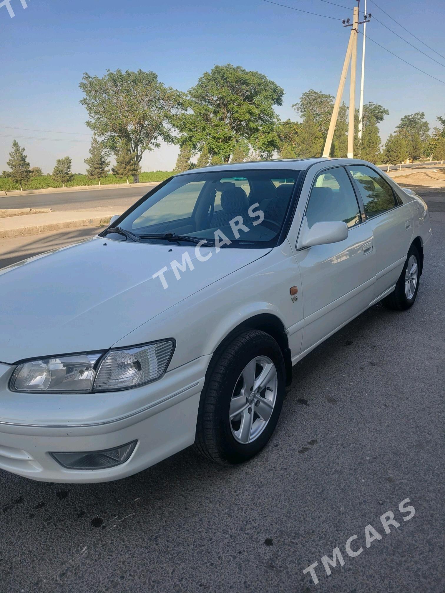 Toyota Camry 1998 - 110 000 TMT - Кака - img 4