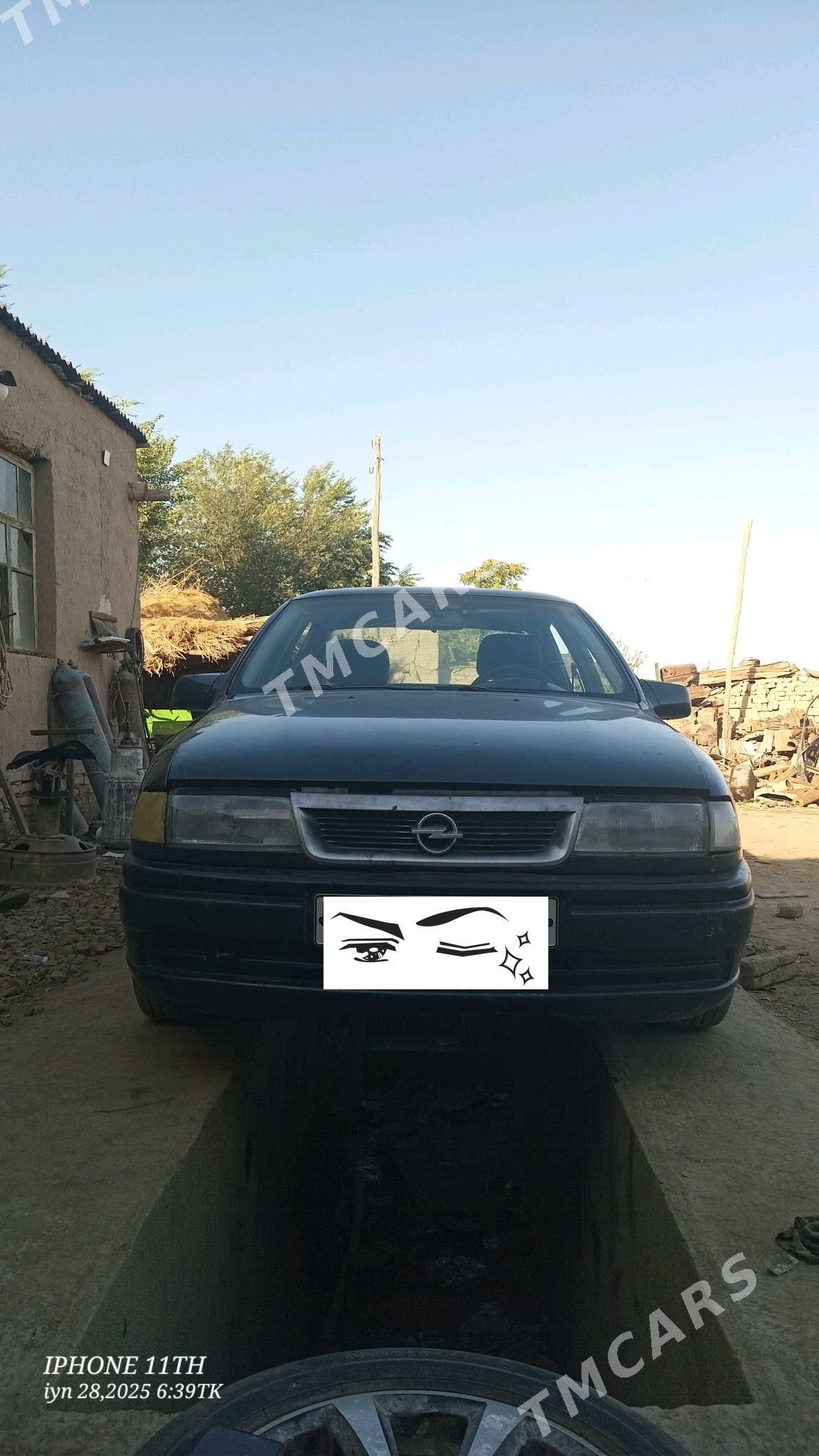 Opel Vectra 1994 - 35 000 TMT - Дашогуз - img 3