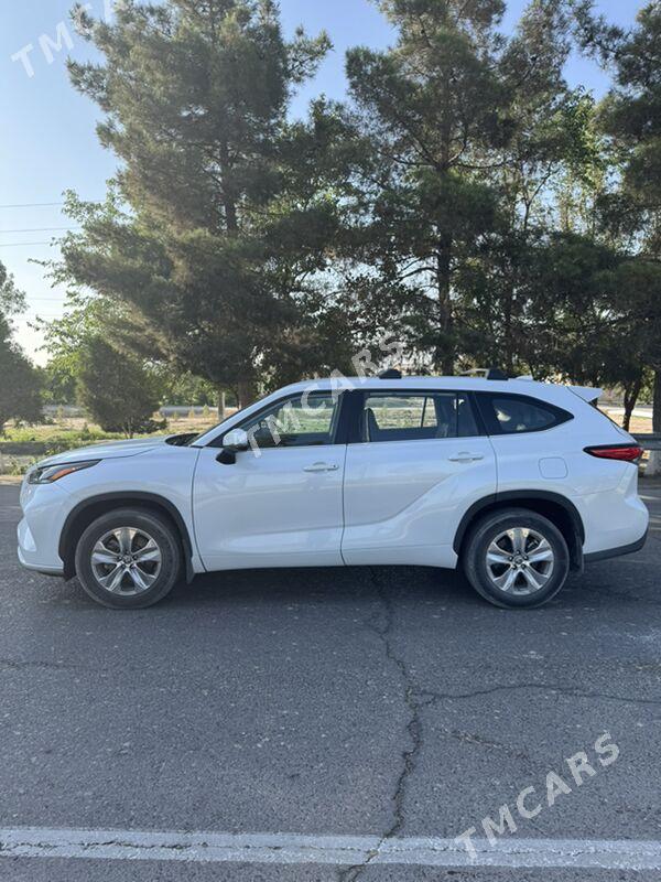 Toyota Highlander 2022 - 649 999 TMT - Мары - img 8