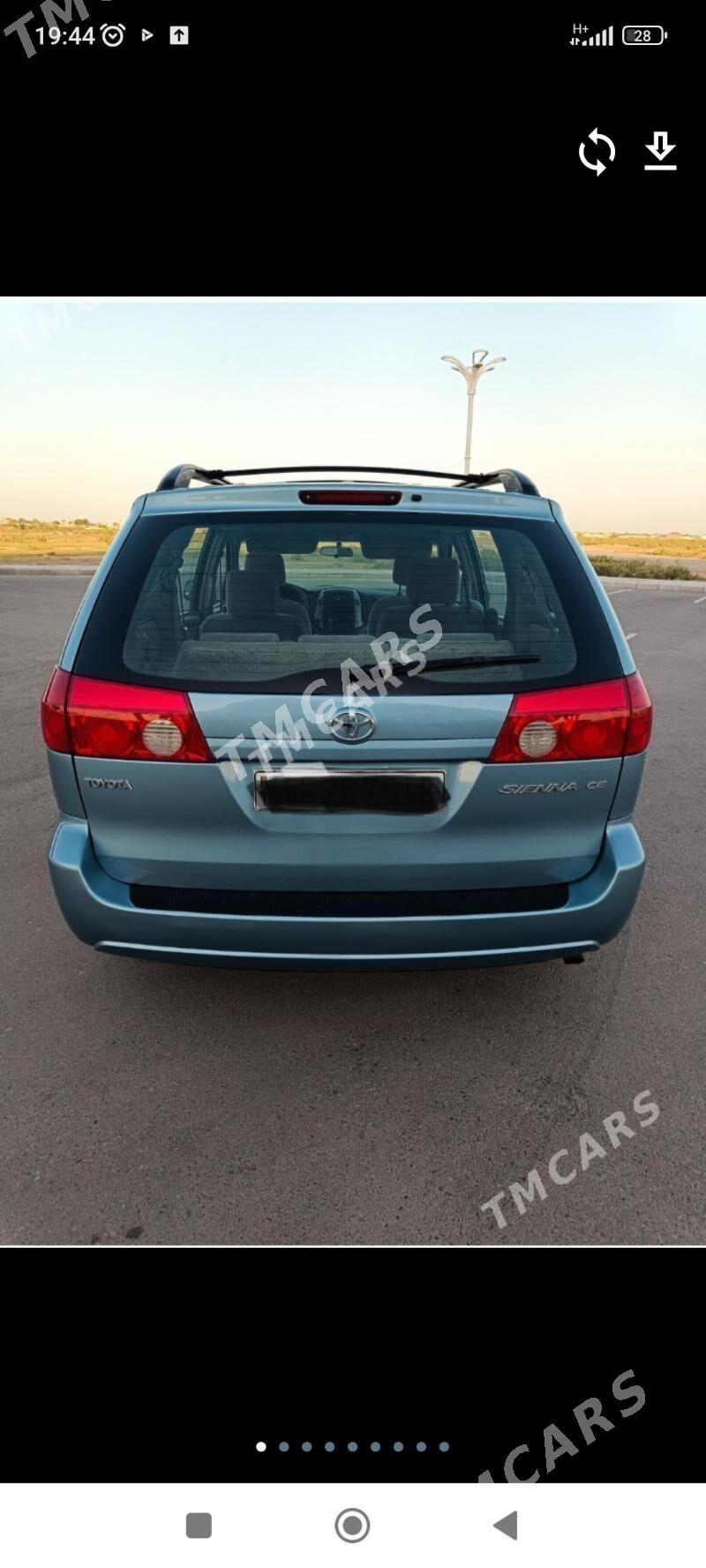 Toyota Sienna 2006 - 210 000 TMT - Туркменгала - img 3