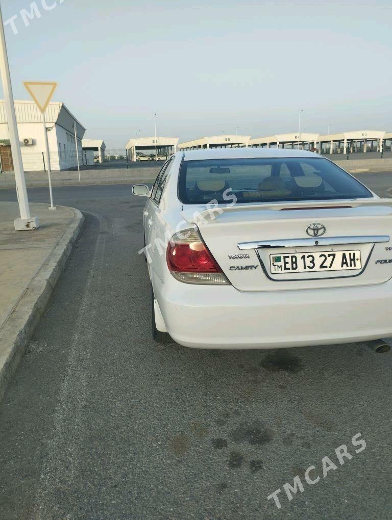 Toyota Camry 2004 - 117 000 TMT - Aşgabat - img 2
