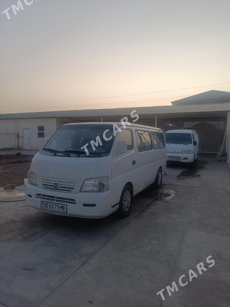 Nissan Urvan 2003 - 110 000 TMT - Дянев - img 3