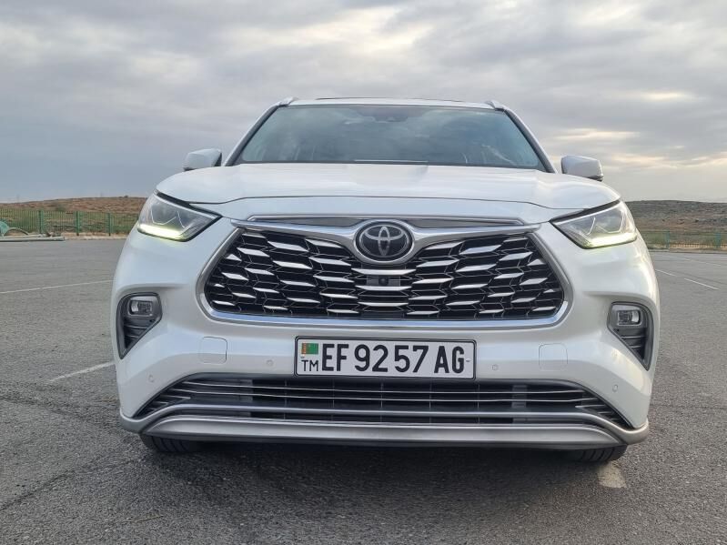 Toyota Highlander 2020 - 655 000 TMT - Ашхабад - img 2