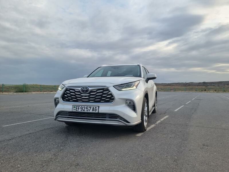 Toyota Highlander 2020 - 655 000 TMT - Ашхабад - img 3