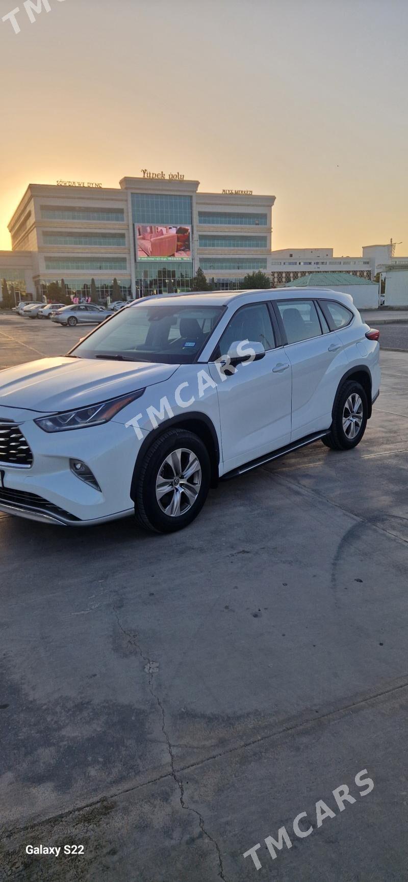 Toyota Highlander 2020 - 500 000 TMT - Мары - img 3