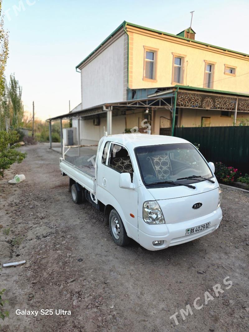 Kia Bongo 2005 - 130 000 TMT - Gurbansoltan Eje - img 5