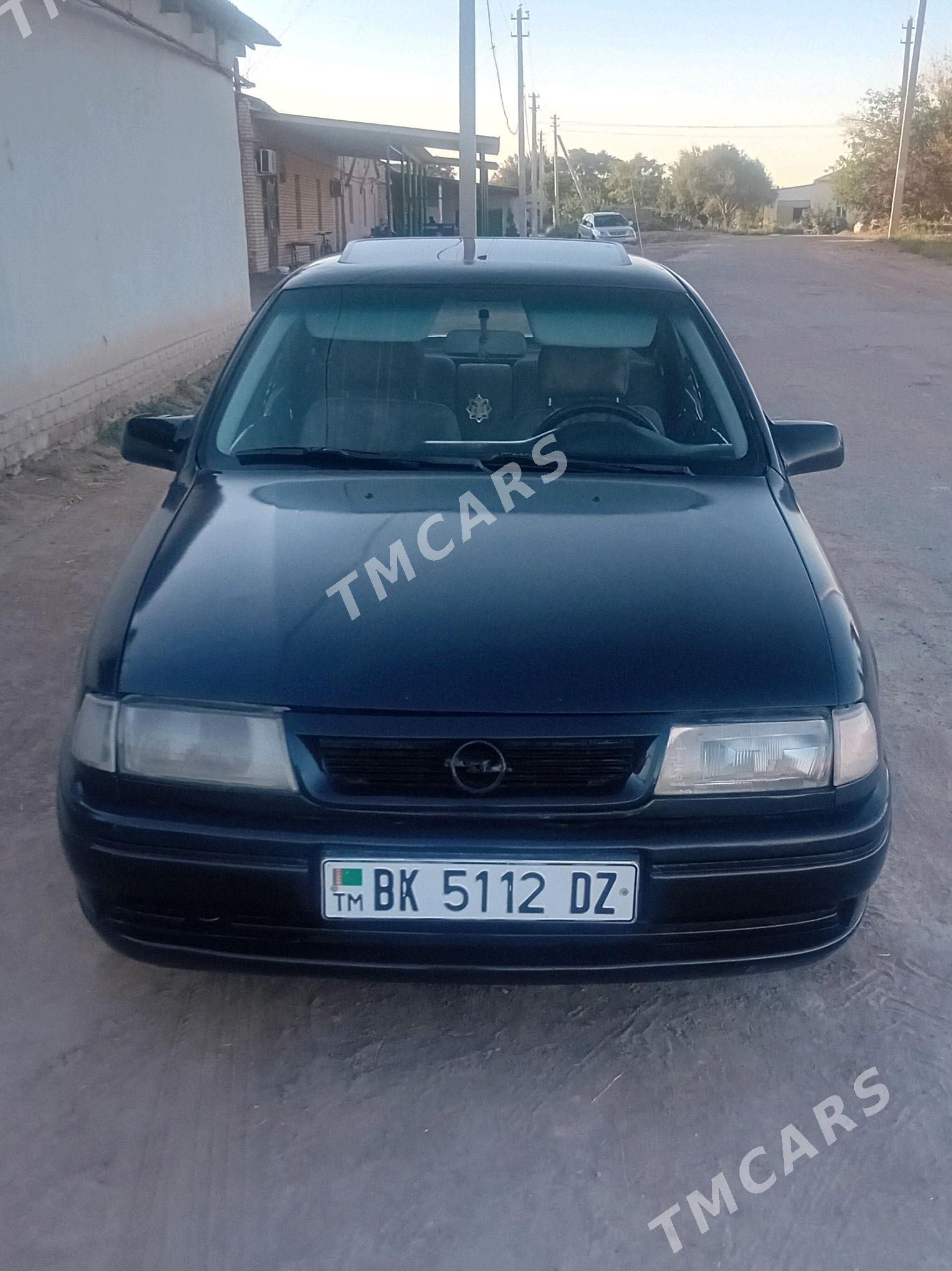 Opel Vectra 1994 - 30 000 TMT - Гороглы (Тагта) - img 6