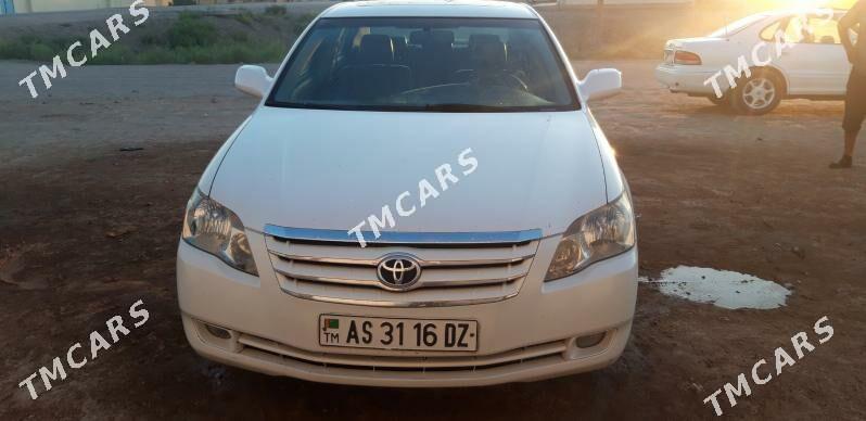 Toyota Avalon 2005 - 160 000 TMT - Акдепе - img 4