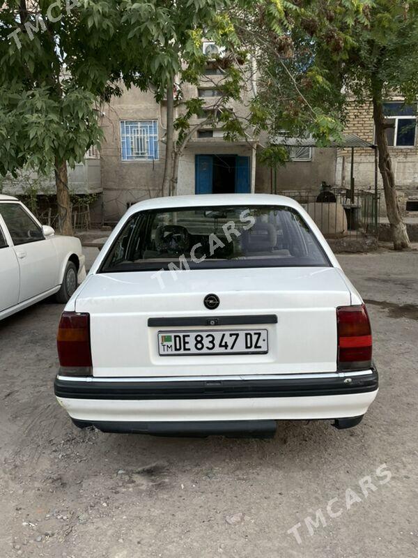 Opel Omega 1991 - 22 000 TMT - Daşoguz - img 5