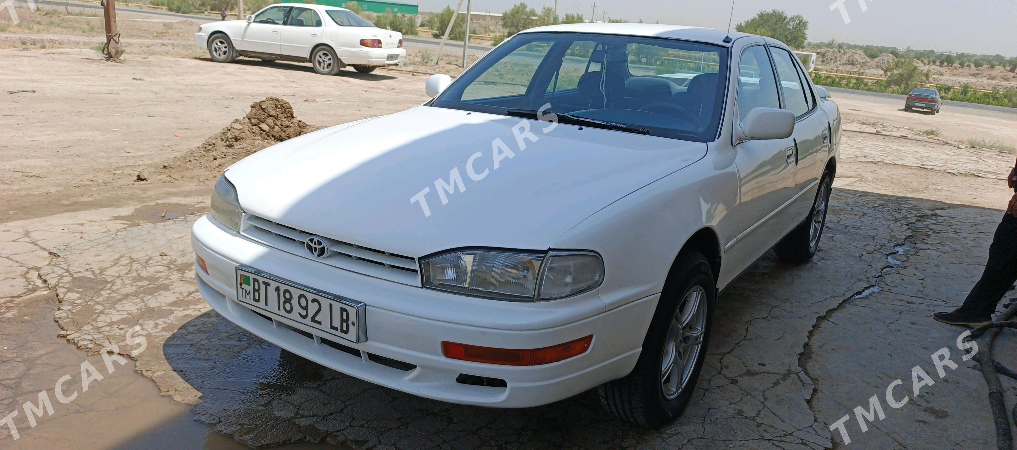 Toyota Camry 1993 - 72 000 TMT - Halaç - img 2