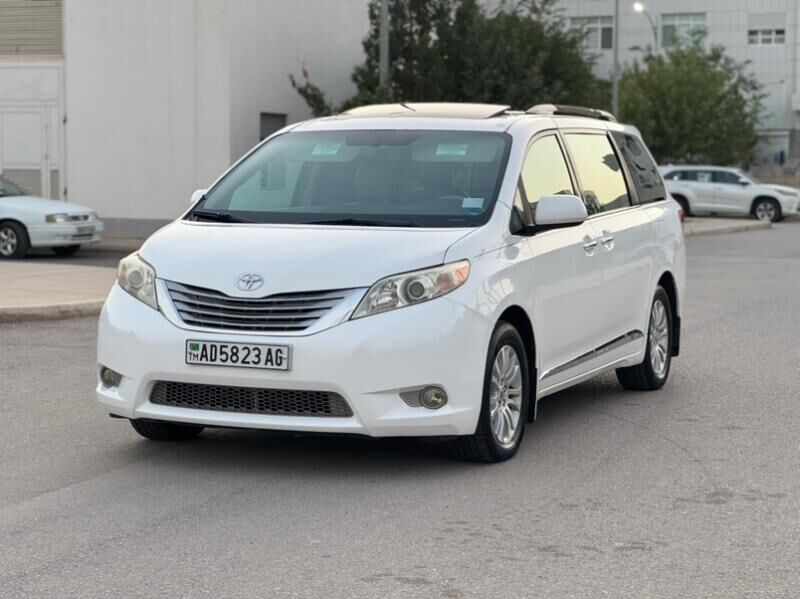 Toyota Sienna 2012 - 303 000 TMT - Ашхабад - img 9