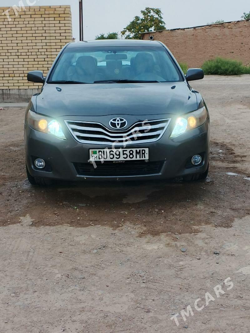 Toyota Camry 2010 - 175 000 TMT - Baýramaly - img 6