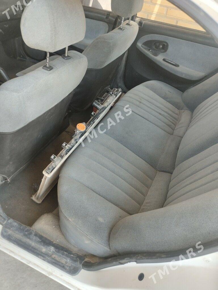 Hyundai Sonata 1998 - 15 000 TMT - Halaç - img 2