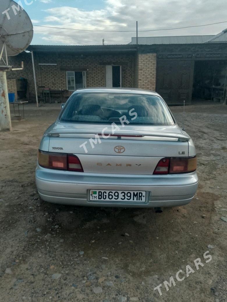 Toyota Camry 1995 - 82 000 TMT - Сакарчага - img 5