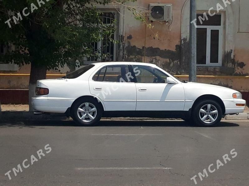 Toyota Camry 1994 - 80 000 TMT - Türkmenabat - img 4