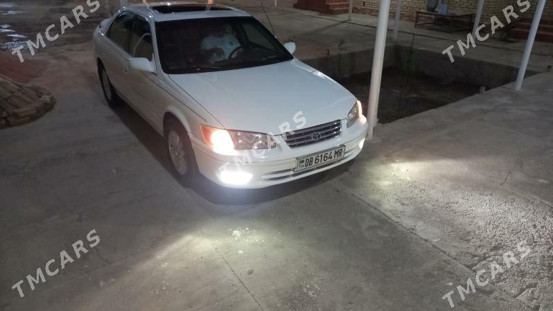 Toyota Camry 1998 - 150 000 TMT - Байрамали - img 1