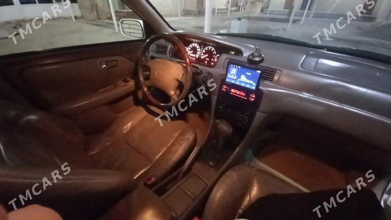 Toyota Camry 1998 - 150 000 TMT - Байрамали - img 6