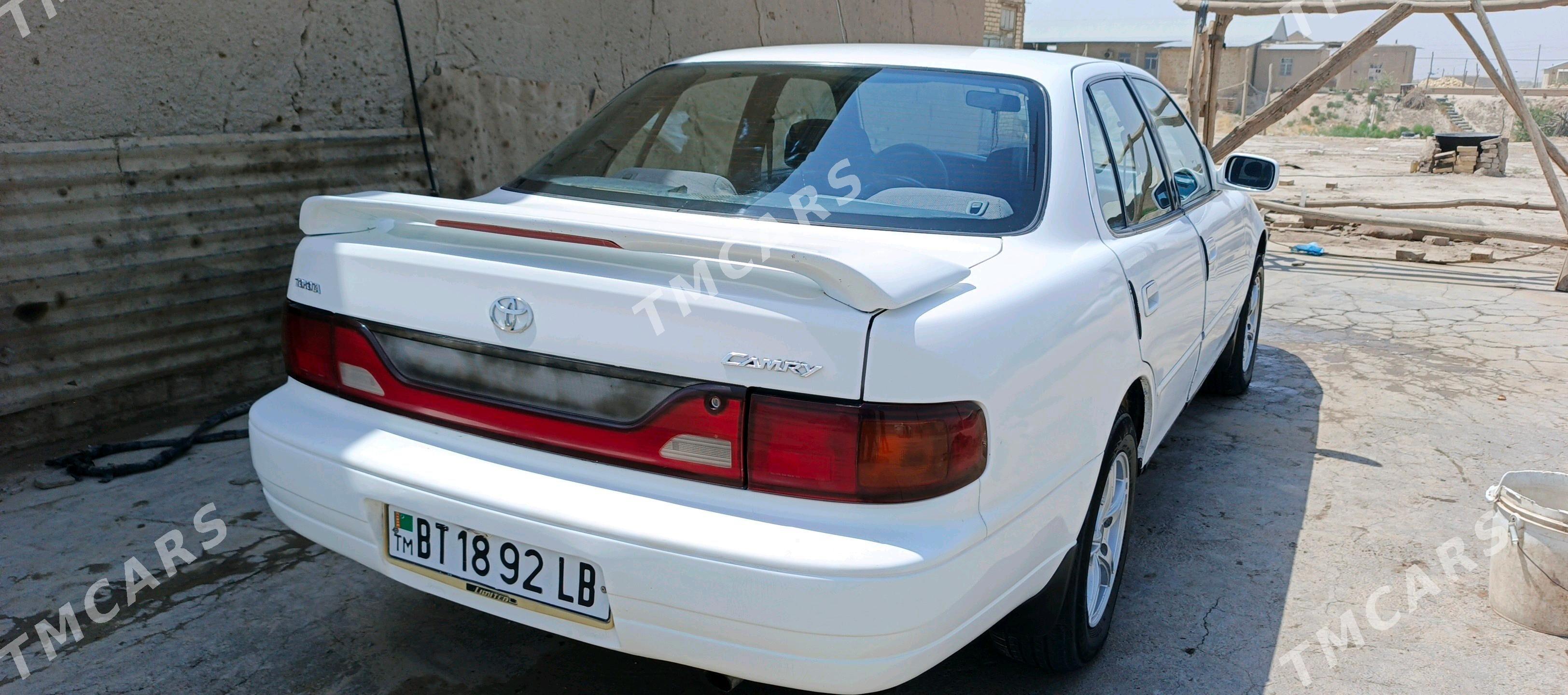 Toyota Camry 1993 - 72 000 TMT - Halaç - img 4