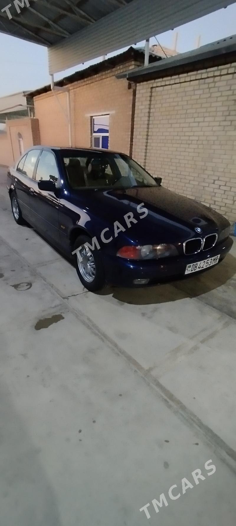BMW E39 1999 - 130 000 TMT - Мары - img 4