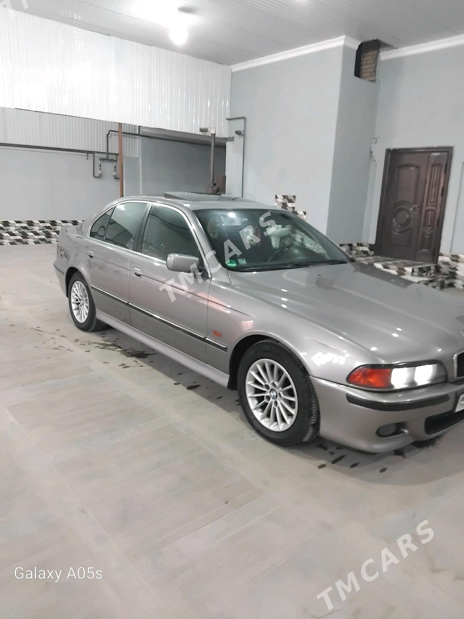 BMW 5 Series 2000 - 110 000 TMT - Дянев - img 4