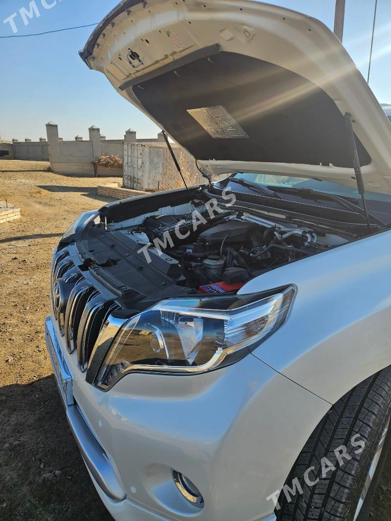 Toyota Land Cruiser Prado 2015 - 600 000 TMT - Ашхабад - img 4